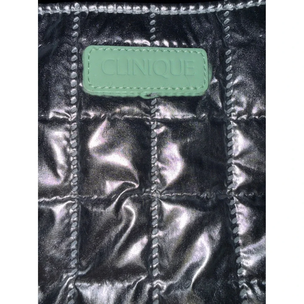 Clinique‎ Metallic Silver Quilted Puffer Tote Bag Mint Green Interior New No Tag